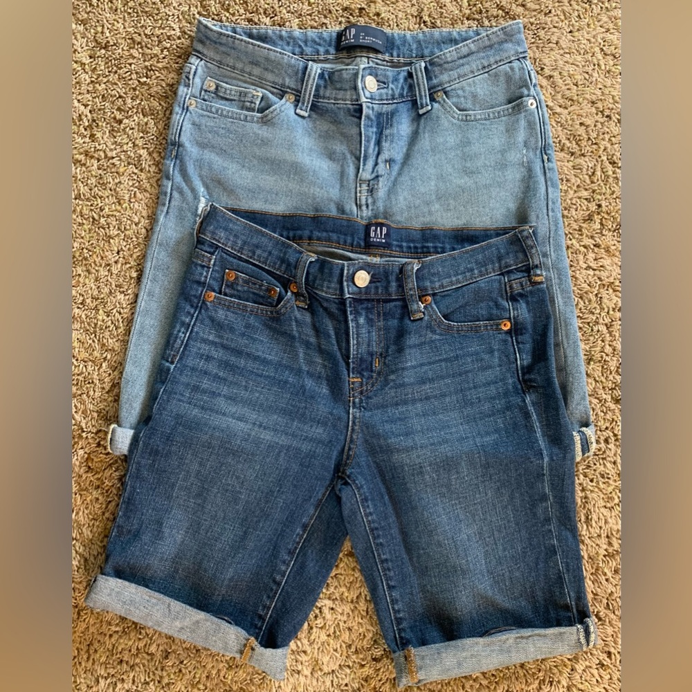 Women’s The Gap Bermuda shorts Lot size 24/25